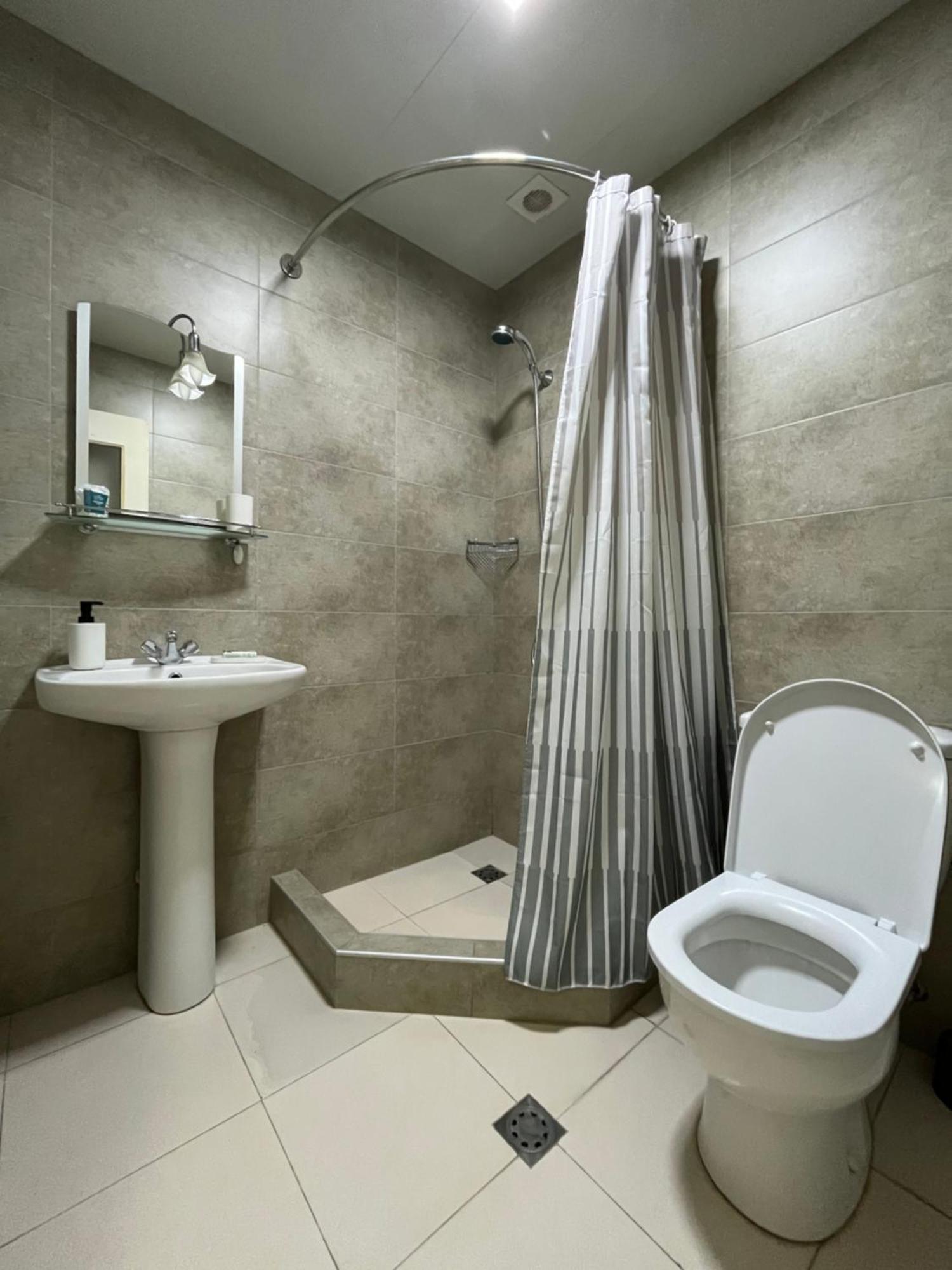 The View Apartments Erivan Exterior foto