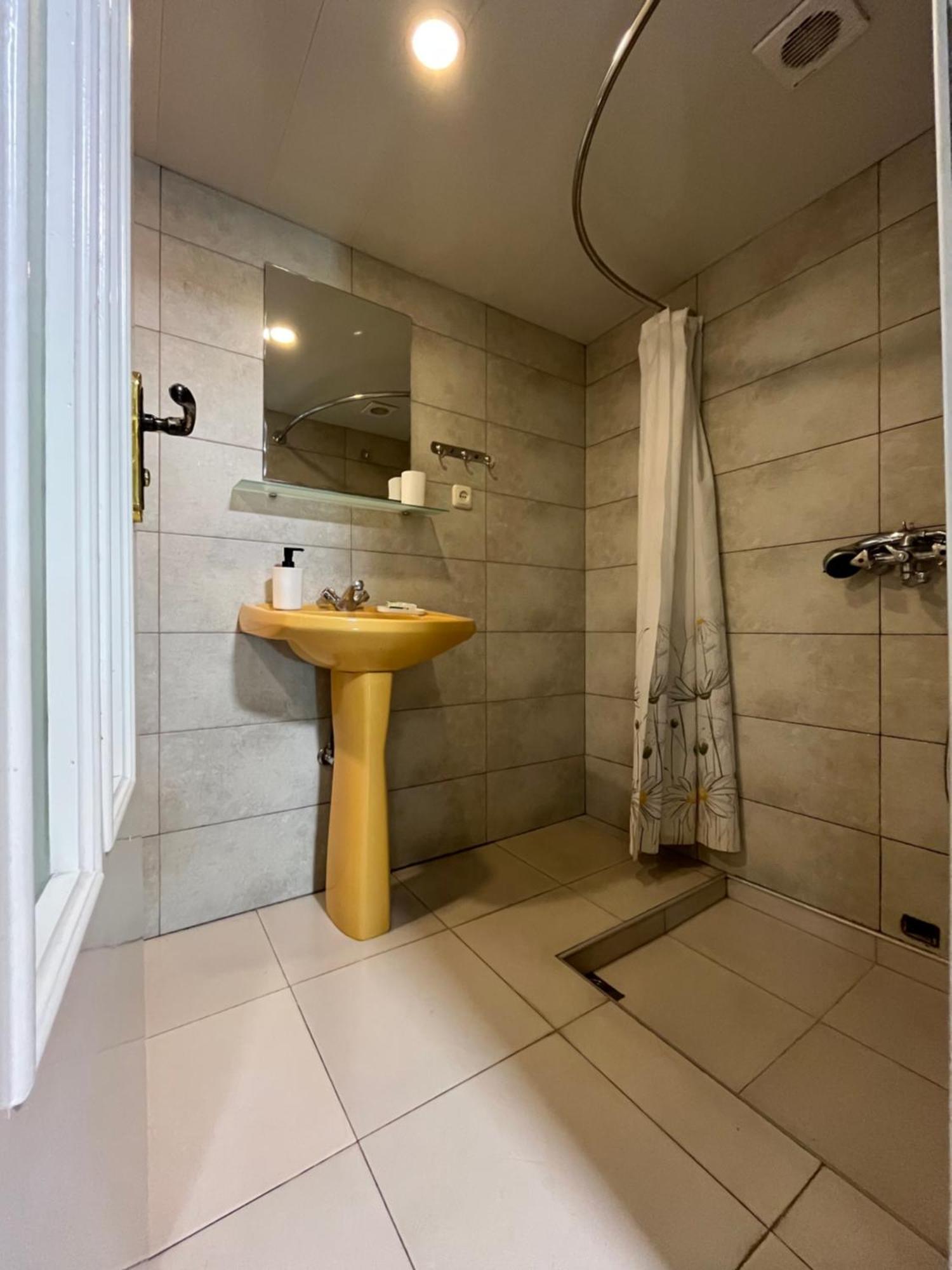 The View Apartments Erivan Exterior foto
