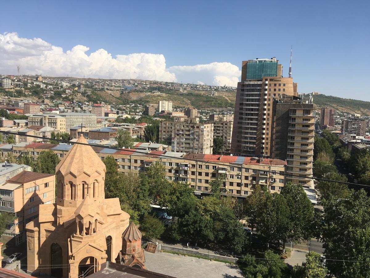 The View Apartments Erivan Exterior foto