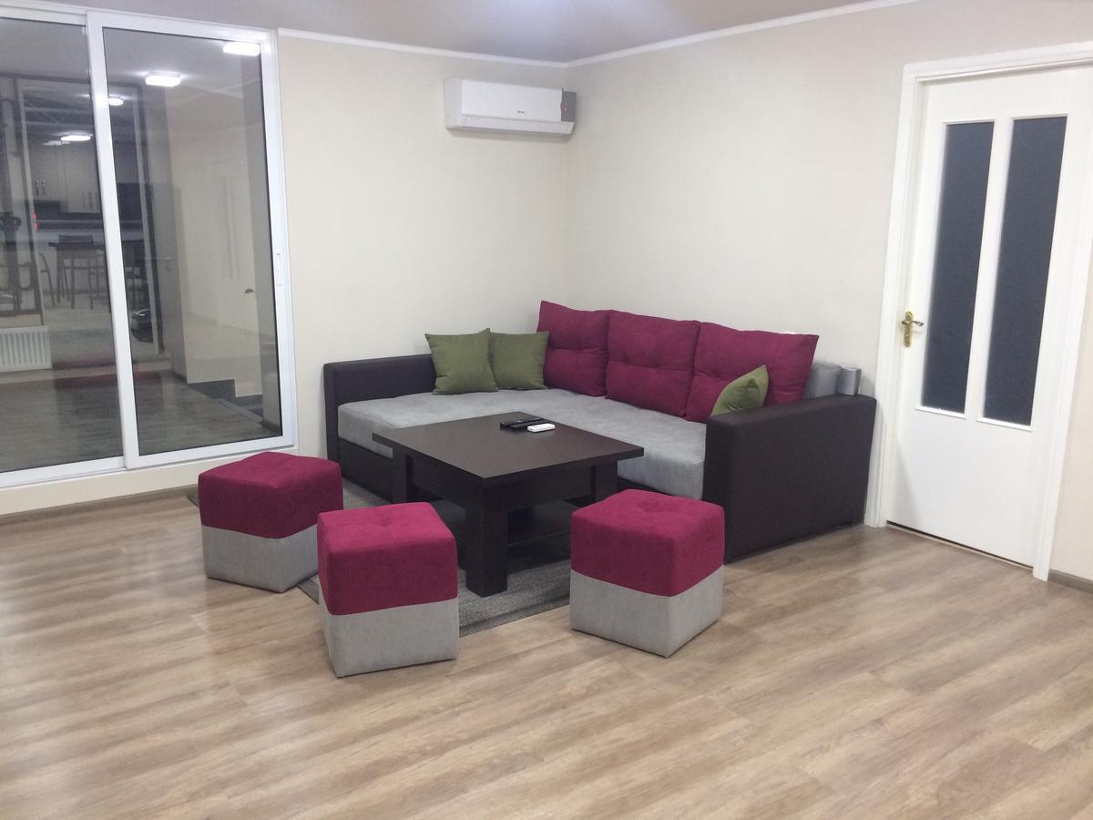 The View Apartments Erivan Exterior foto